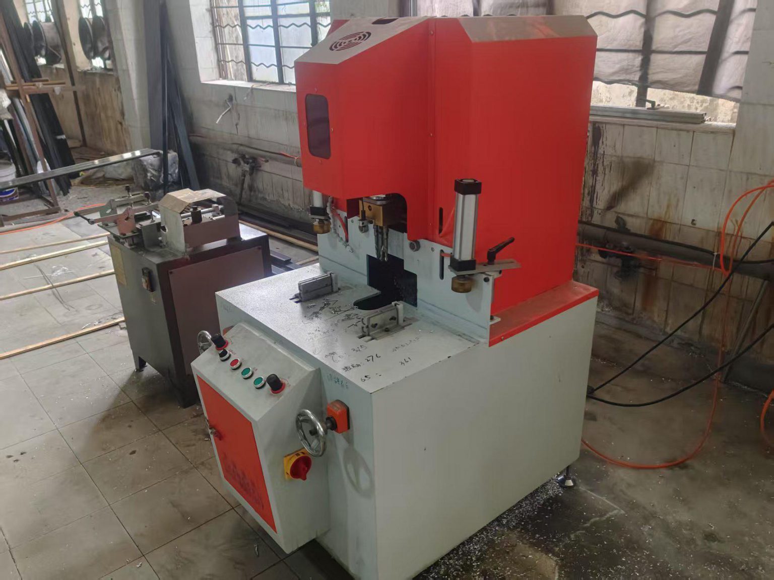 545e09fe 014b 450e 8c3e 132e5b6aacad